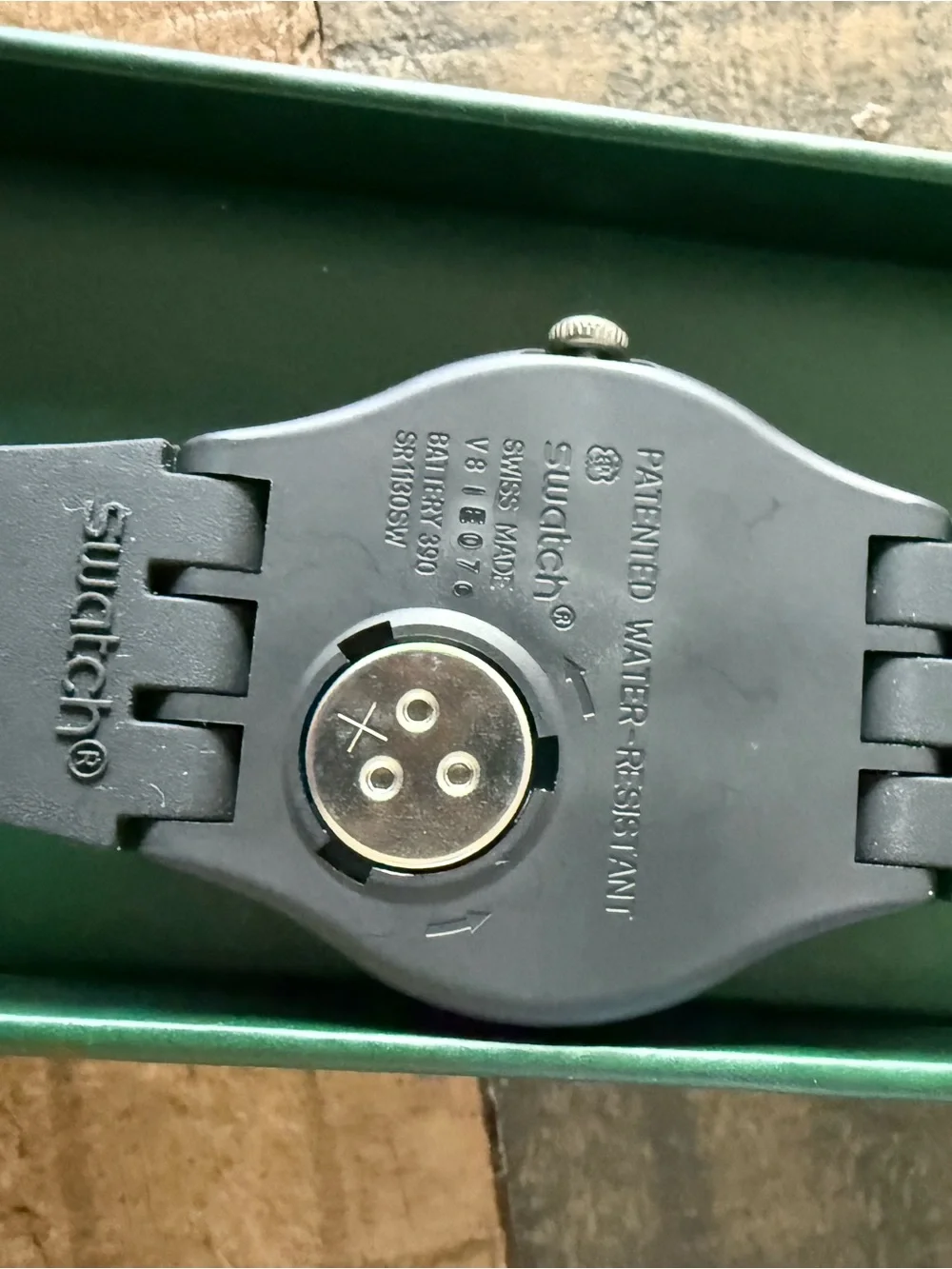 Swatch men wristwatch